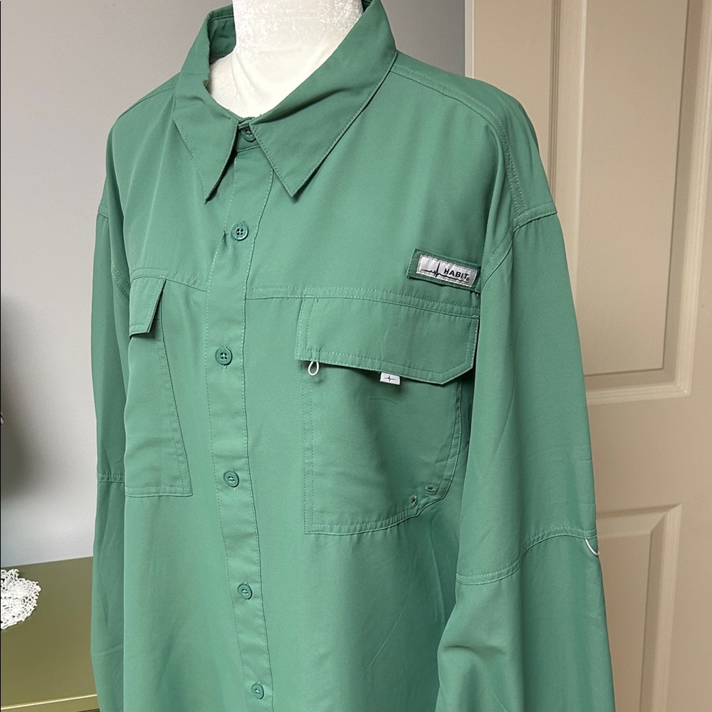 Habit Men's Green Lightweight Fishing Shirt Solar Factor UPF 50+
